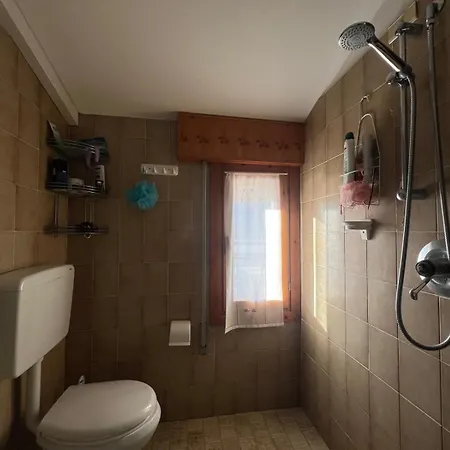 Rosanna Apartment *